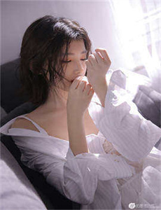国产区女主播在线观看-亲爱的老师5中字免费观看